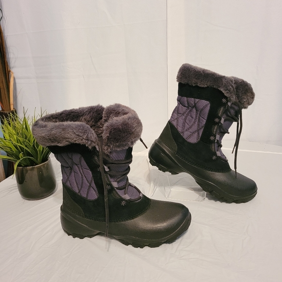 Columbia Shoes - Columbia Boots.